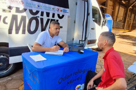 Odontomóvel leva cuidado bucal até os trabalhadores